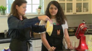 Teens Cook: French Edition – Season 2 – Episode 7 – Caramel Choux Pastry