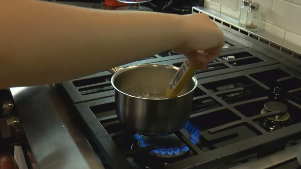 Teens Cook – Season 4 Episode 1 – Guimauve Teens Cook – Season 4 Episode 1 – Guimauve